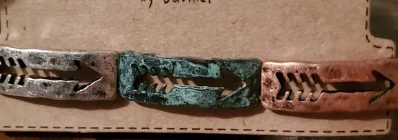 NEW! Bracelet Burnished Multi Color Arrow - Picture 5 of 5